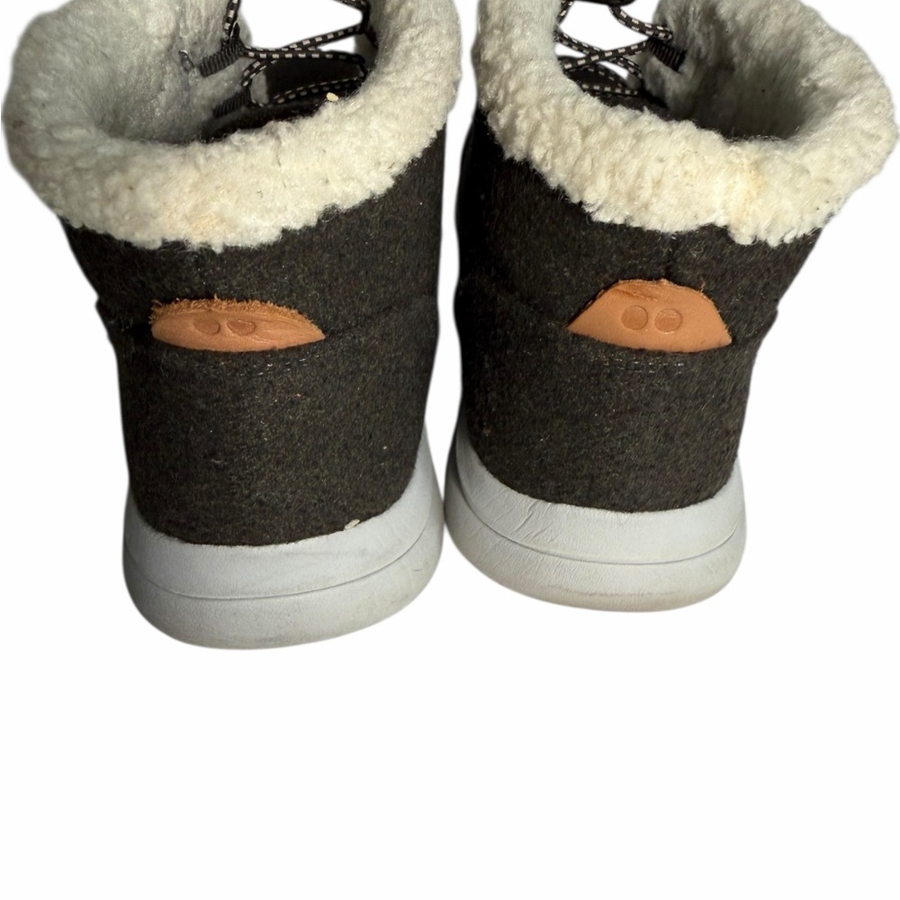 Ryka Aubonne  Dark Gray Bungee Snow Faux Fur Lined Ankle Walking Boots 7.5 - Picture 7 of 13